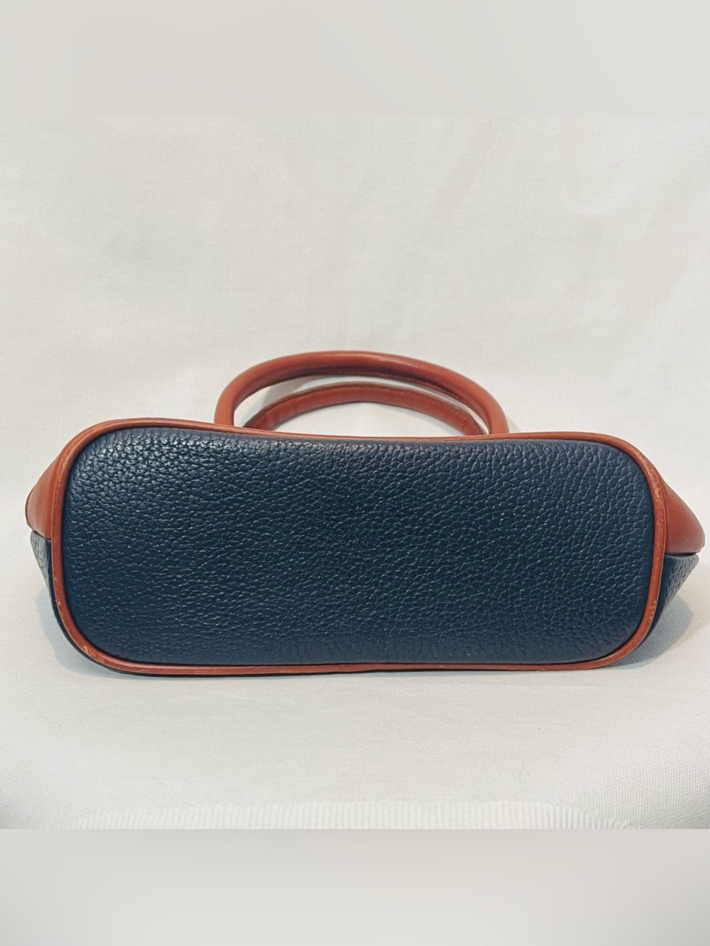 Vintage Liz Claiborne Pebbled Leather Two Tone Satchel Purse Navy Tan - Picture 7 of 10